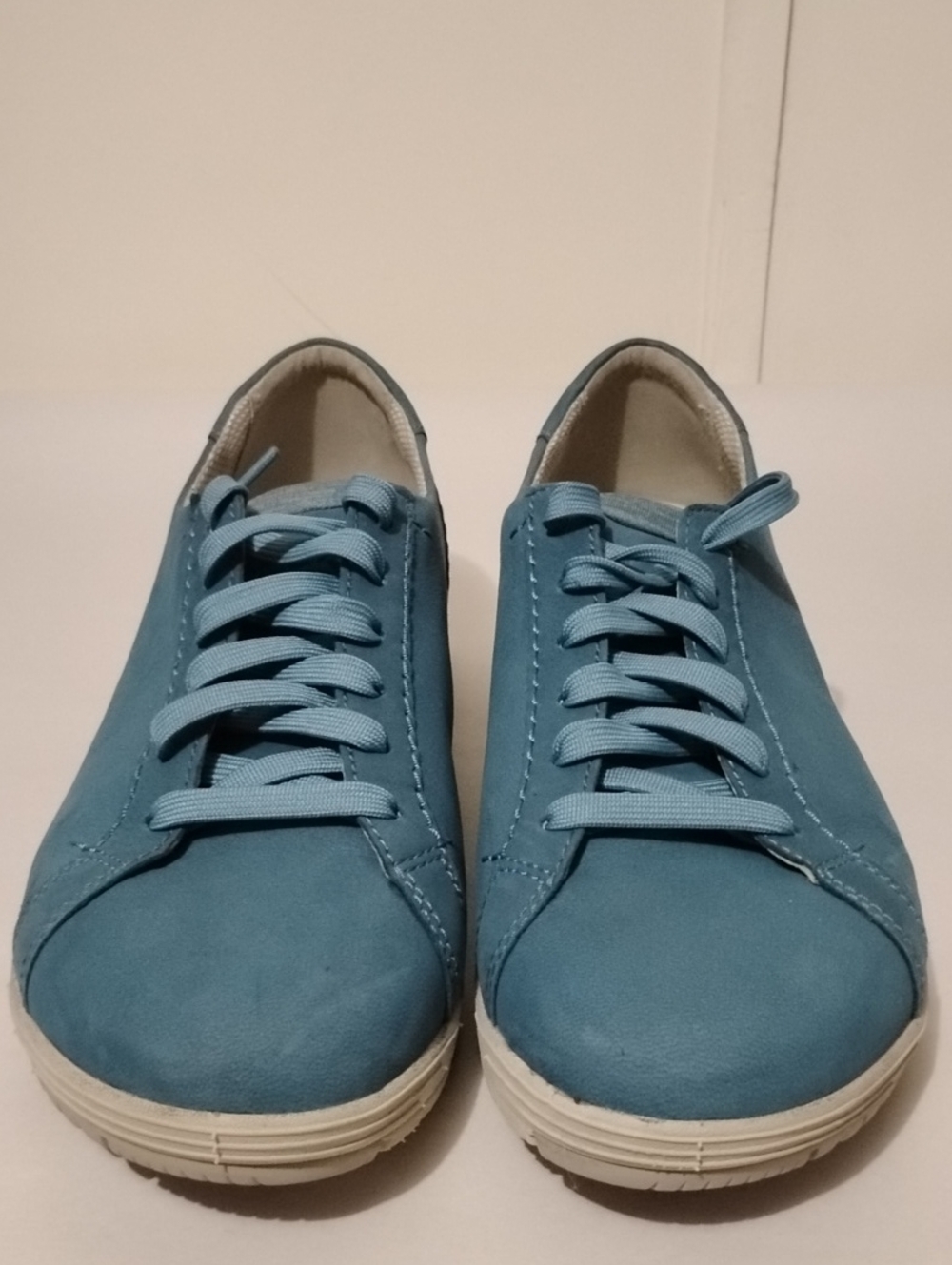 Dansko Leela Women's 40 White and Blue Waterproof Casual Lace-Up Sneaker